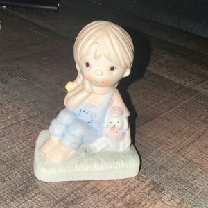 Precious Moments Figurine in Cream, Blue, Pink